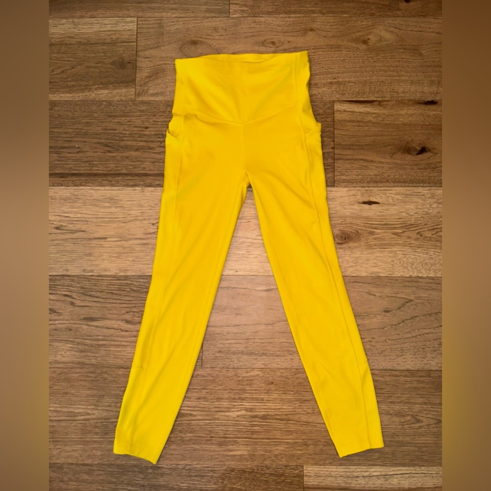 Yellow activewear pants, XS, like new